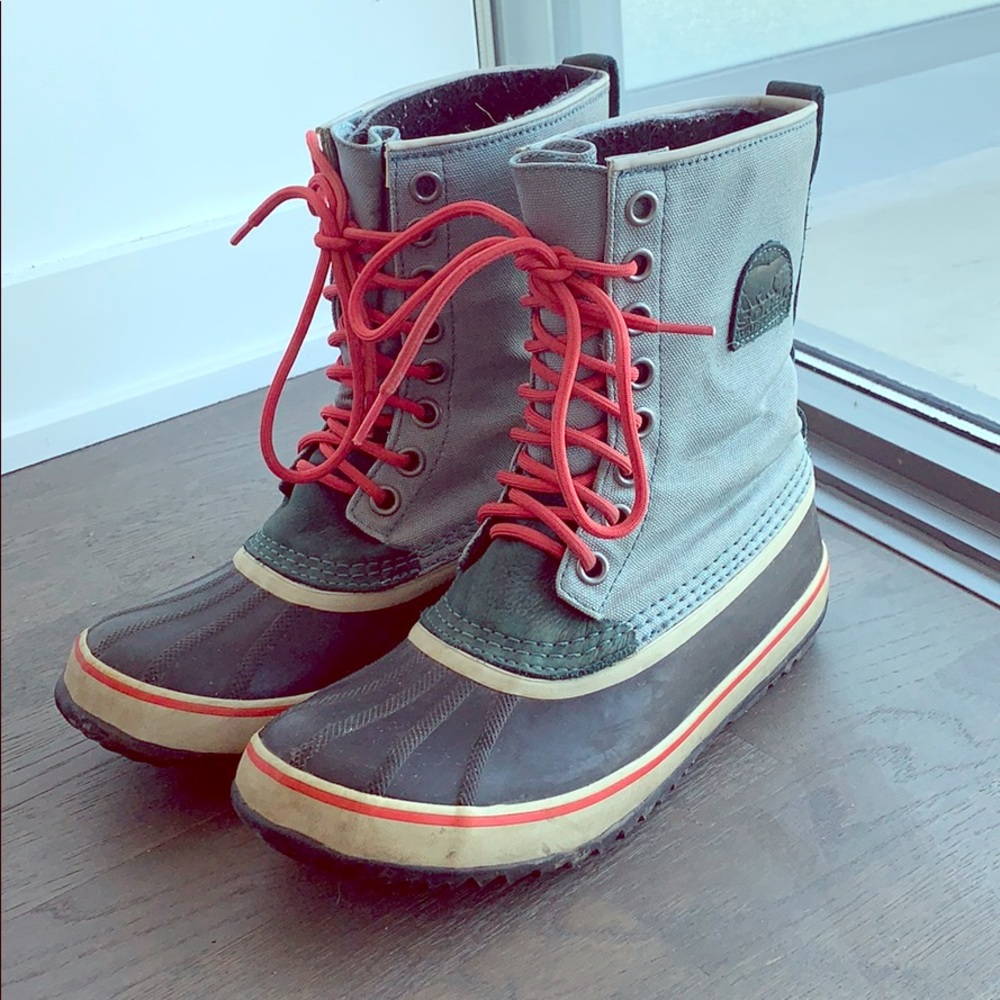 Sorel Women’s size 9.5 winter boots
